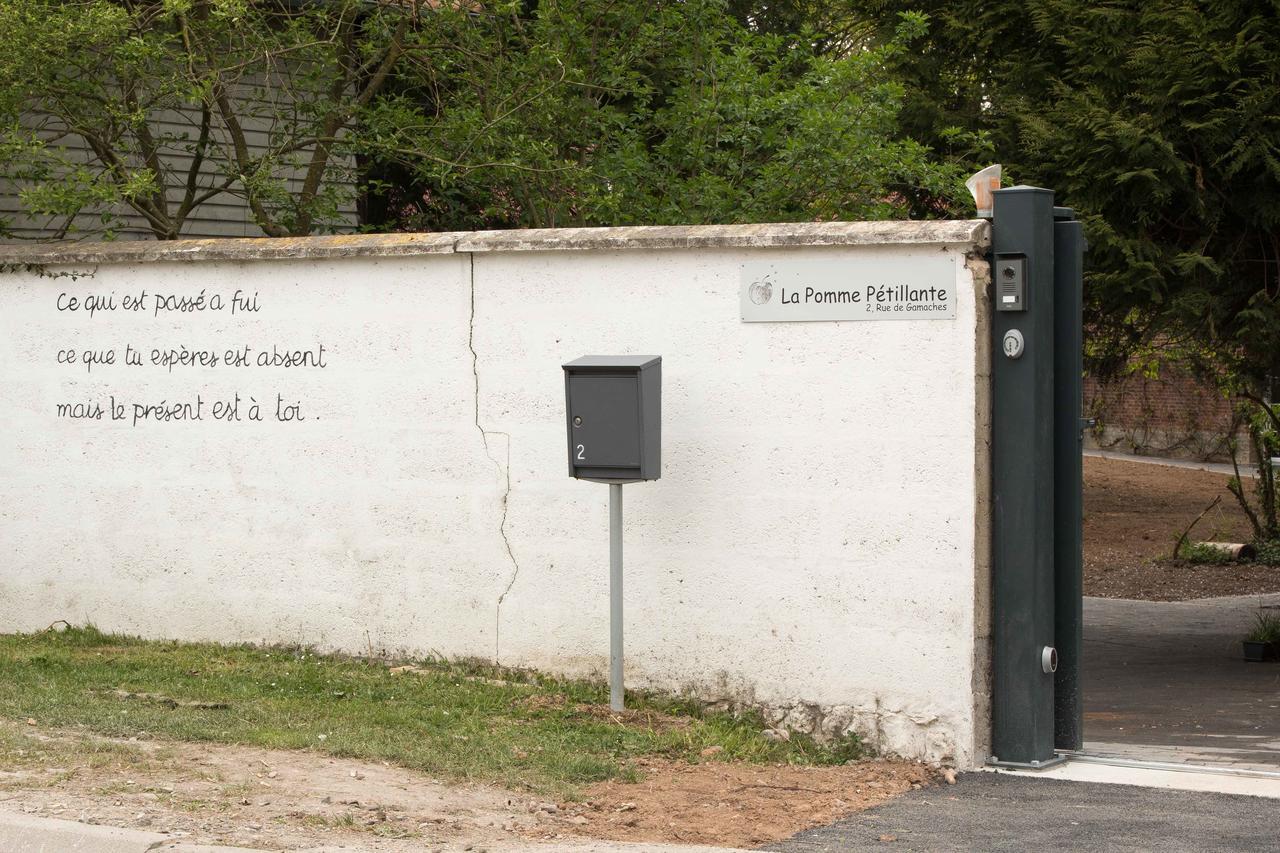 La Pomme Petillante Maisnieres Exterior foto